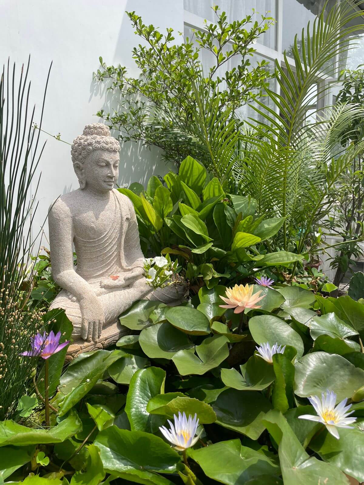 Home Decor Buddha Statue at Home Entrance - The Stone Studio