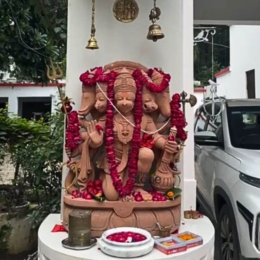 Sitting Hanuman statue 3.5ft placement