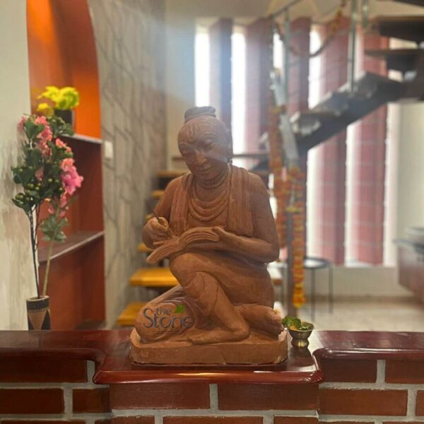 Saint Statue 30