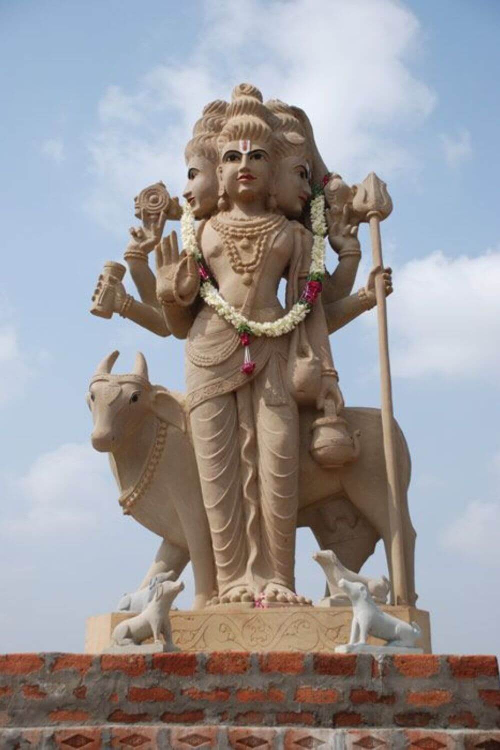 Significance of Lord Dattatreya - The Stone Studio