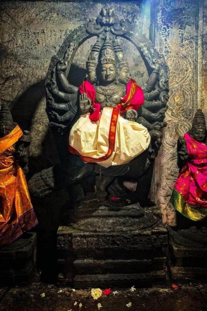 Valli Deivayanai Sametha Murugan