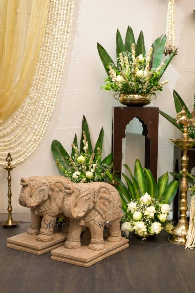 Best Sculpture Gifts for a Housewarming Ceremony 18 Elephant statue gift for housewarming ceremony