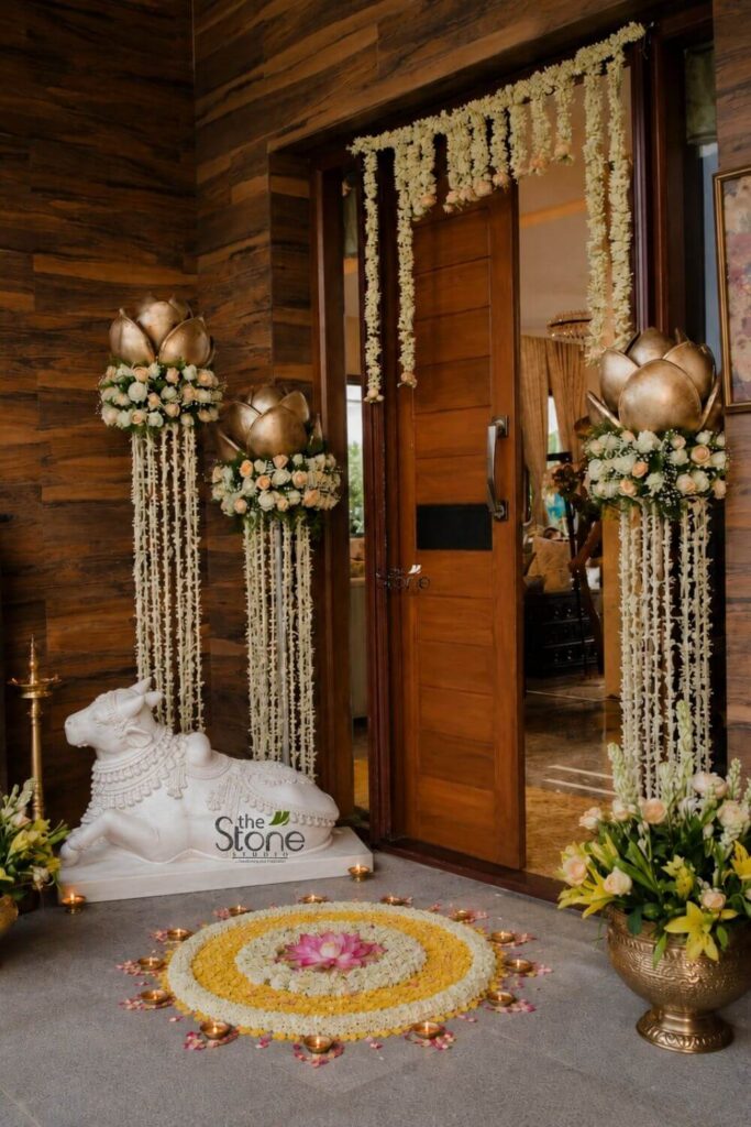 Best Sculpture Gifts for a Housewarming Ceremony 22 Placement Guidelines for Your Gifted Sculpture